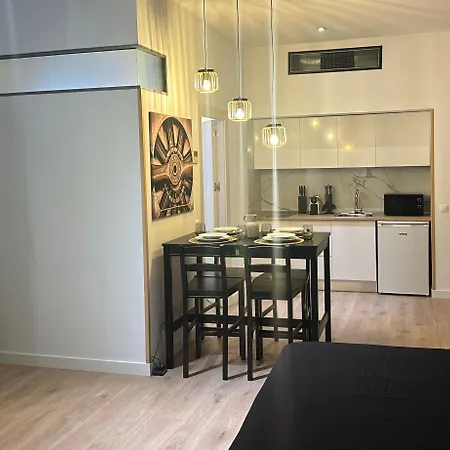 Ferienwohnung El Refugio De Abril Alcalá de Henares Exterior foto